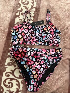 Multicolor Floral Print Two-Piece Swimsuit